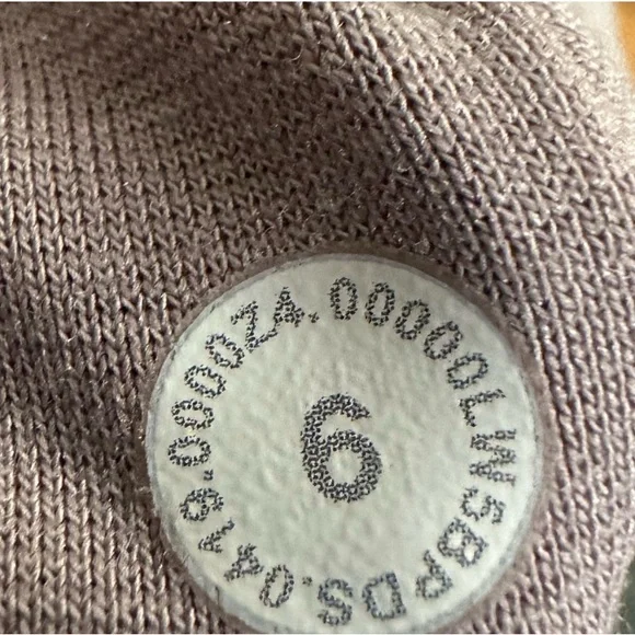 Lululemon Align leggings size 6 - Picture 3 of 3